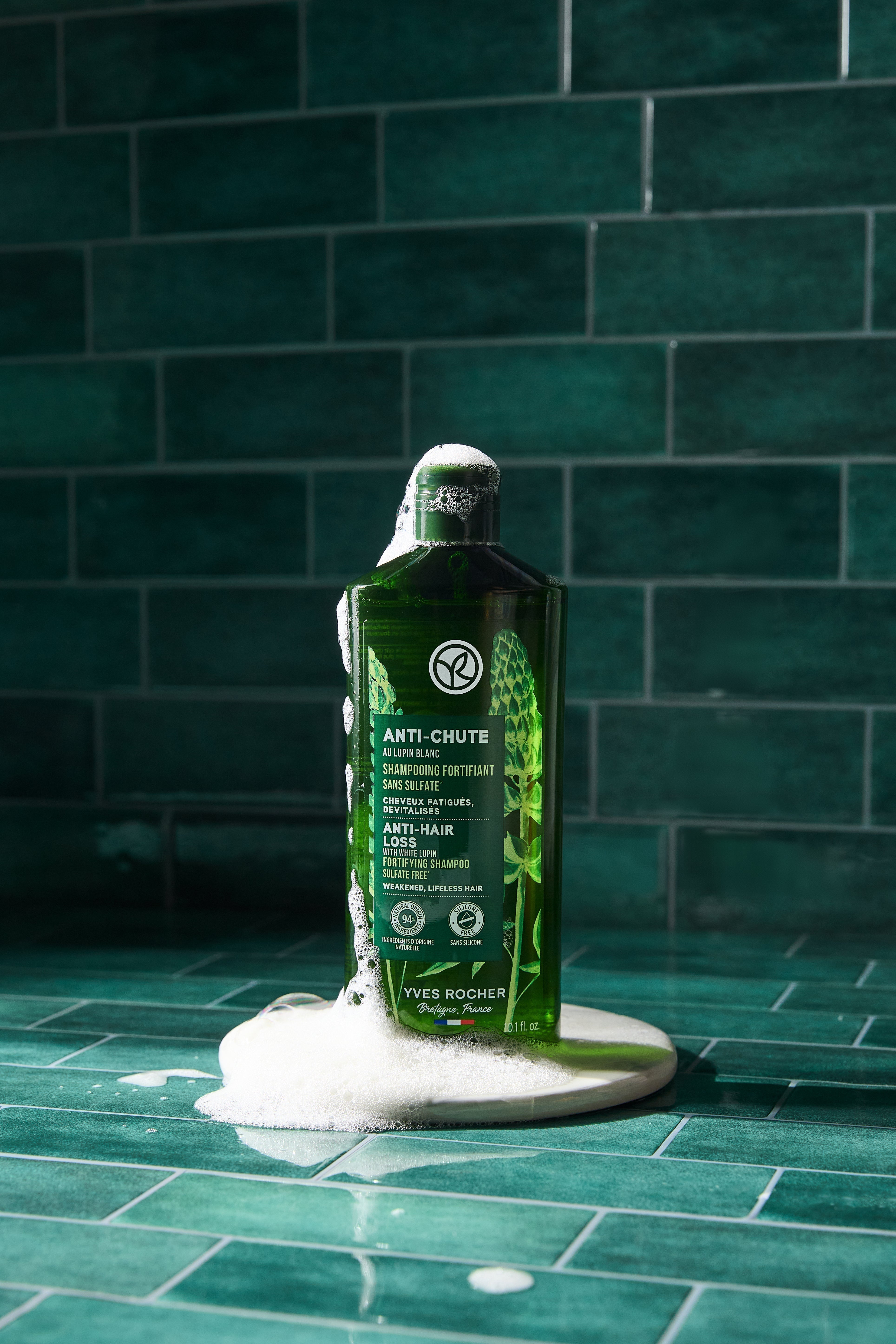 解決脫髮困擾!Yves Rocher 全新「頭髮精華 1+1」,從根源修護頭皮、重拾豐盈自信