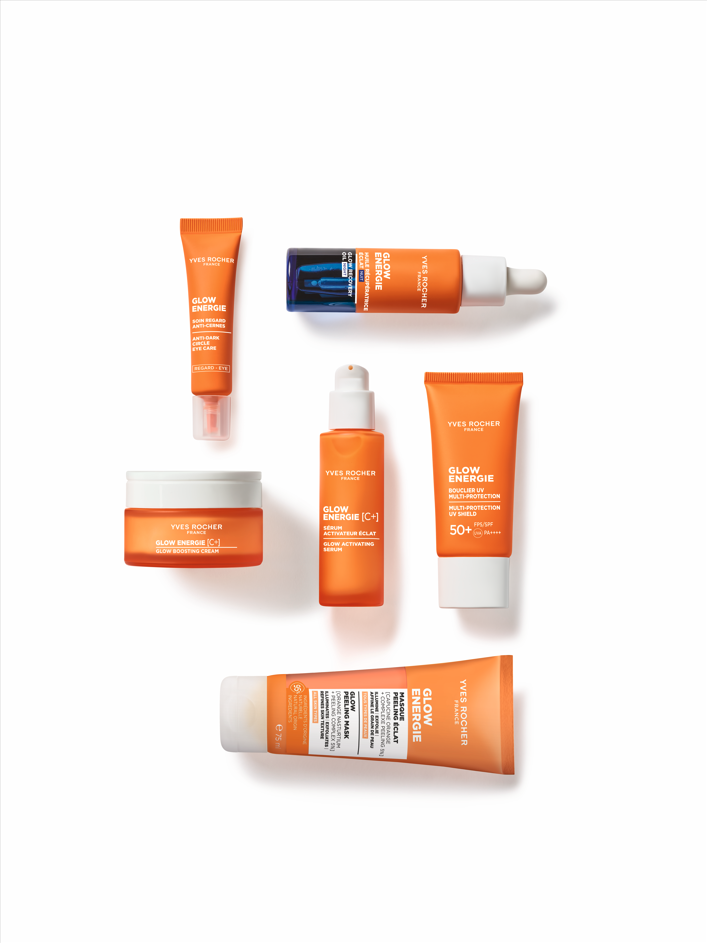 全新「金蓮花亮肌系列」肌源注能，激活年輕光．嫩．潤